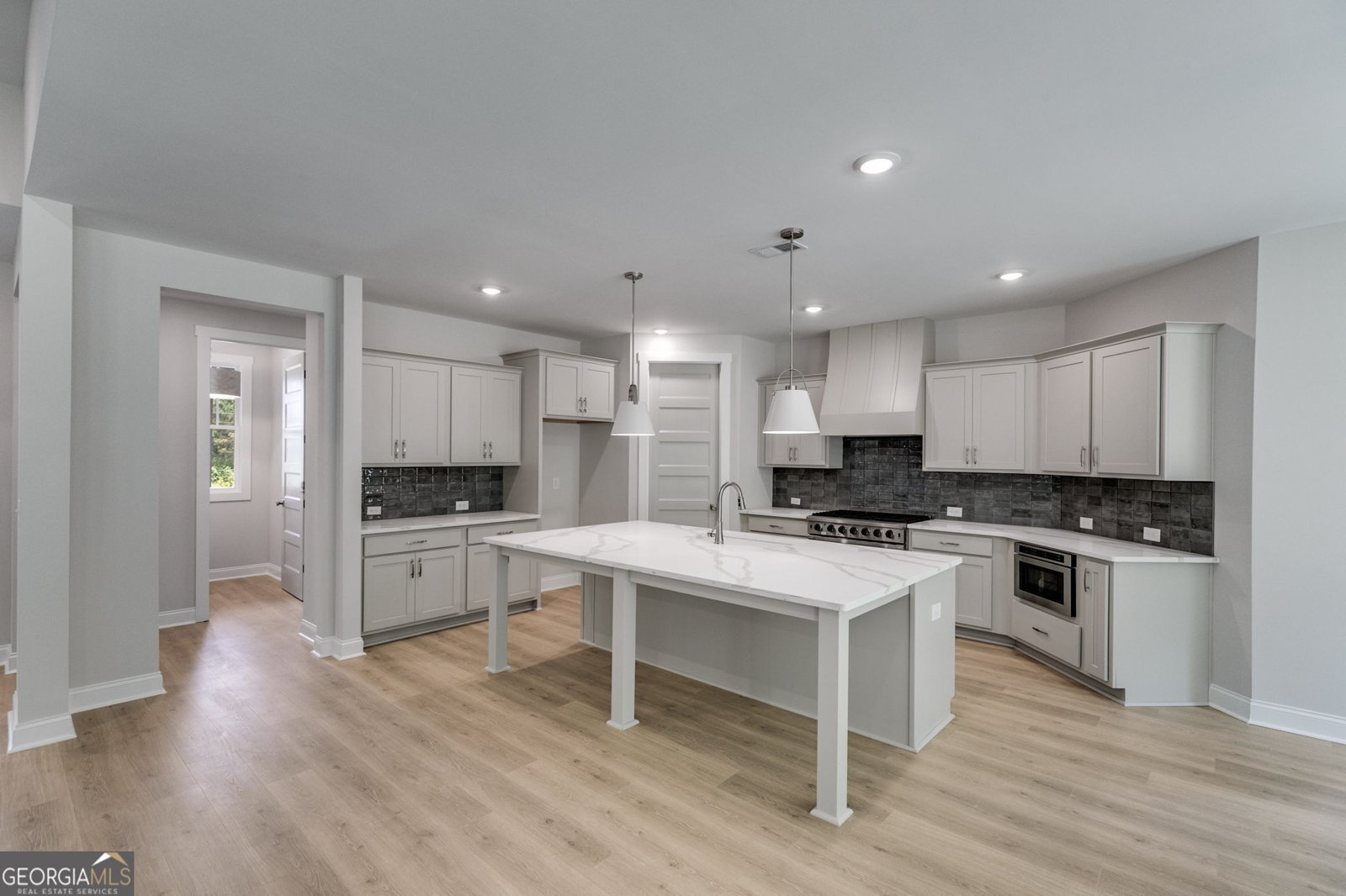 662 Lake Circle Road Buchanan - 20