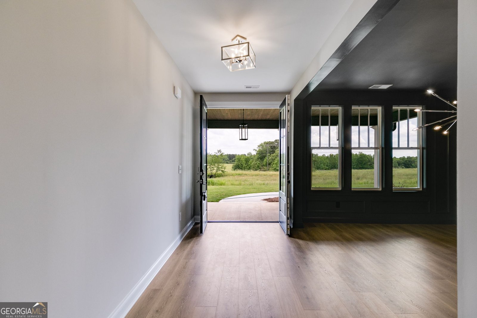 662 Lake Circle Road Buchanan - 45