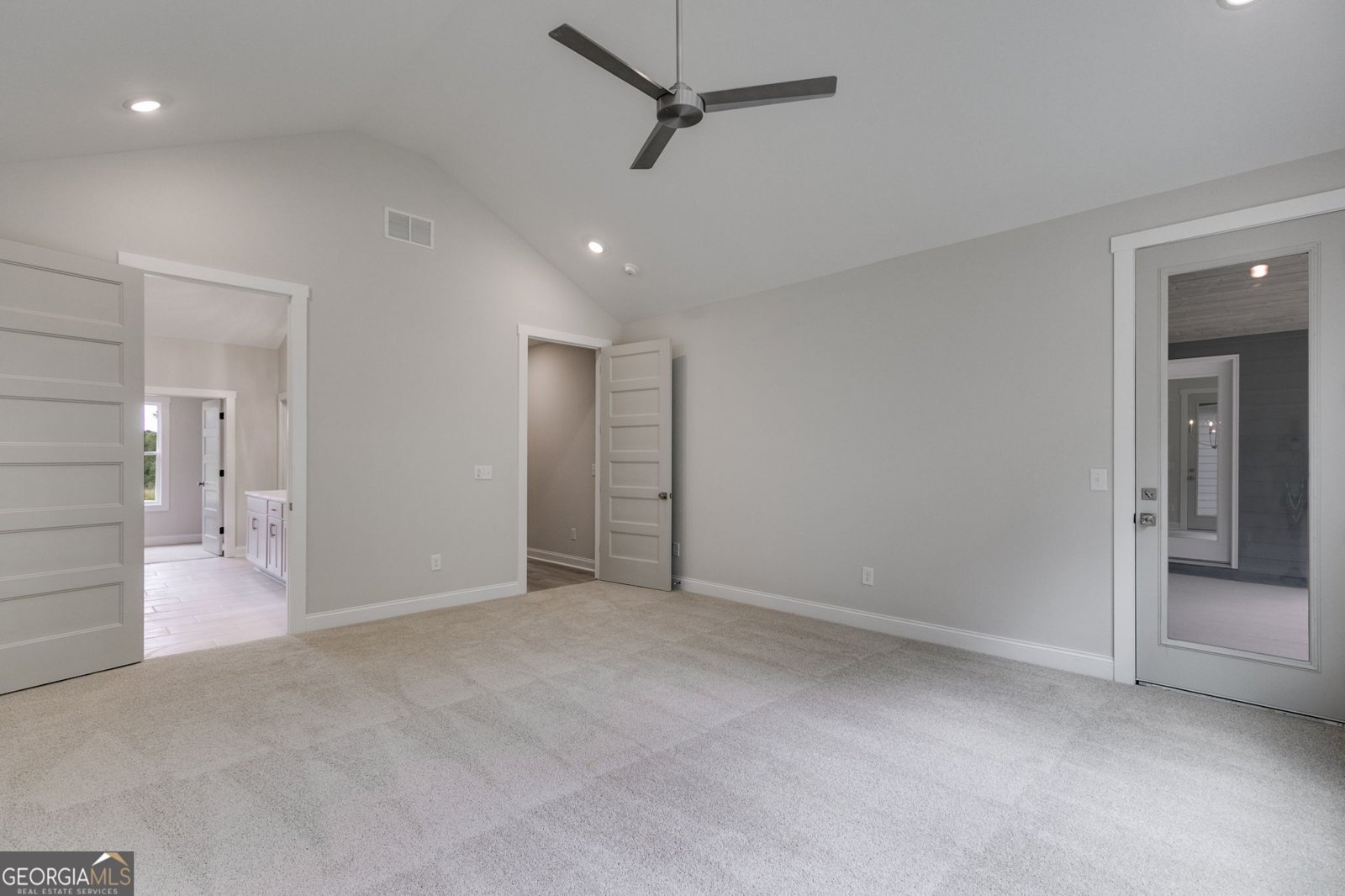662 Lake Circle Road Buchanan - 48