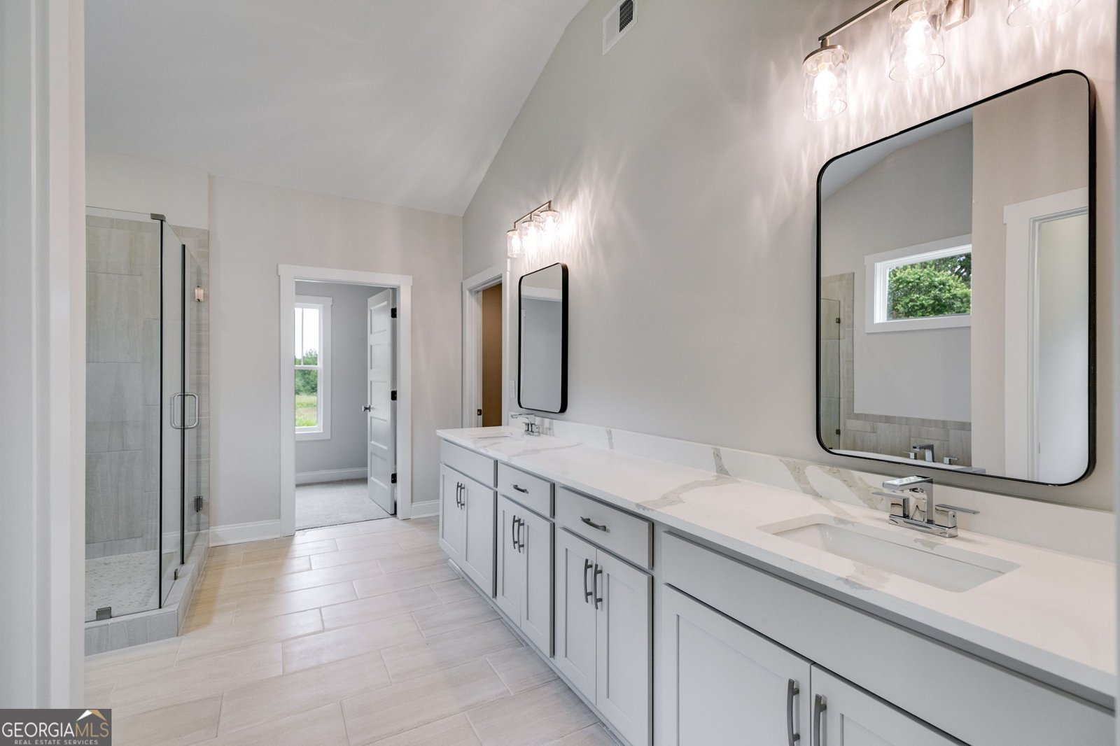 662 Lake Circle Road Buchanan - 50