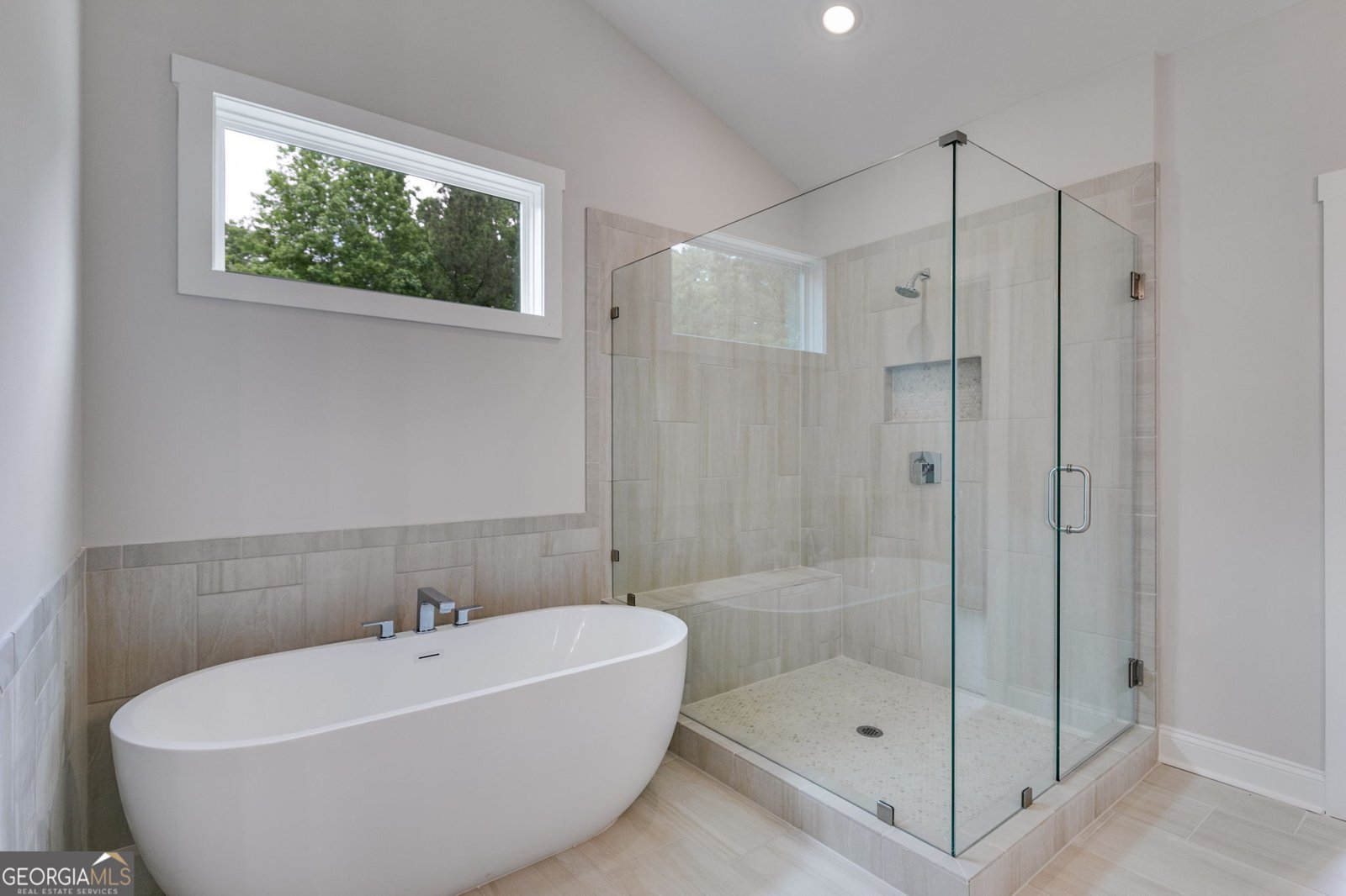 662 Lake Circle Road Buchanan - 51