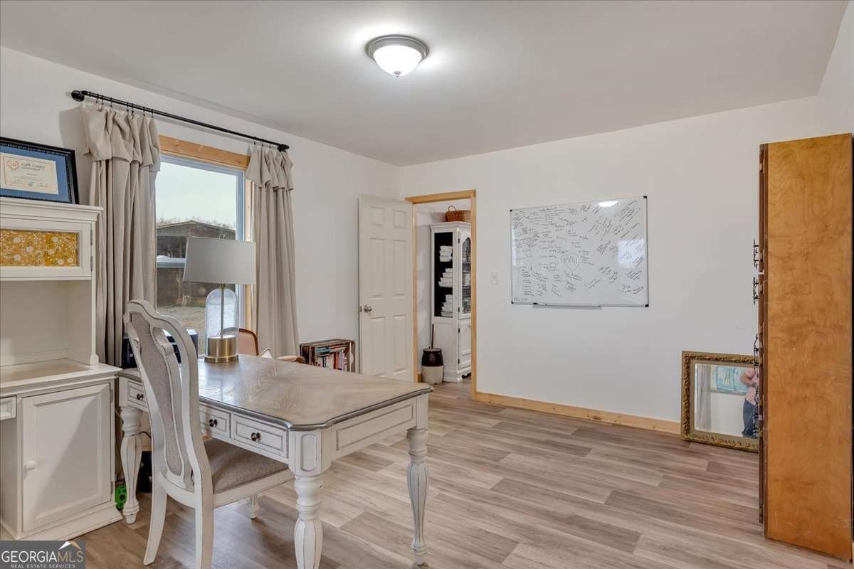 765 Addison Road Buchanan - 23