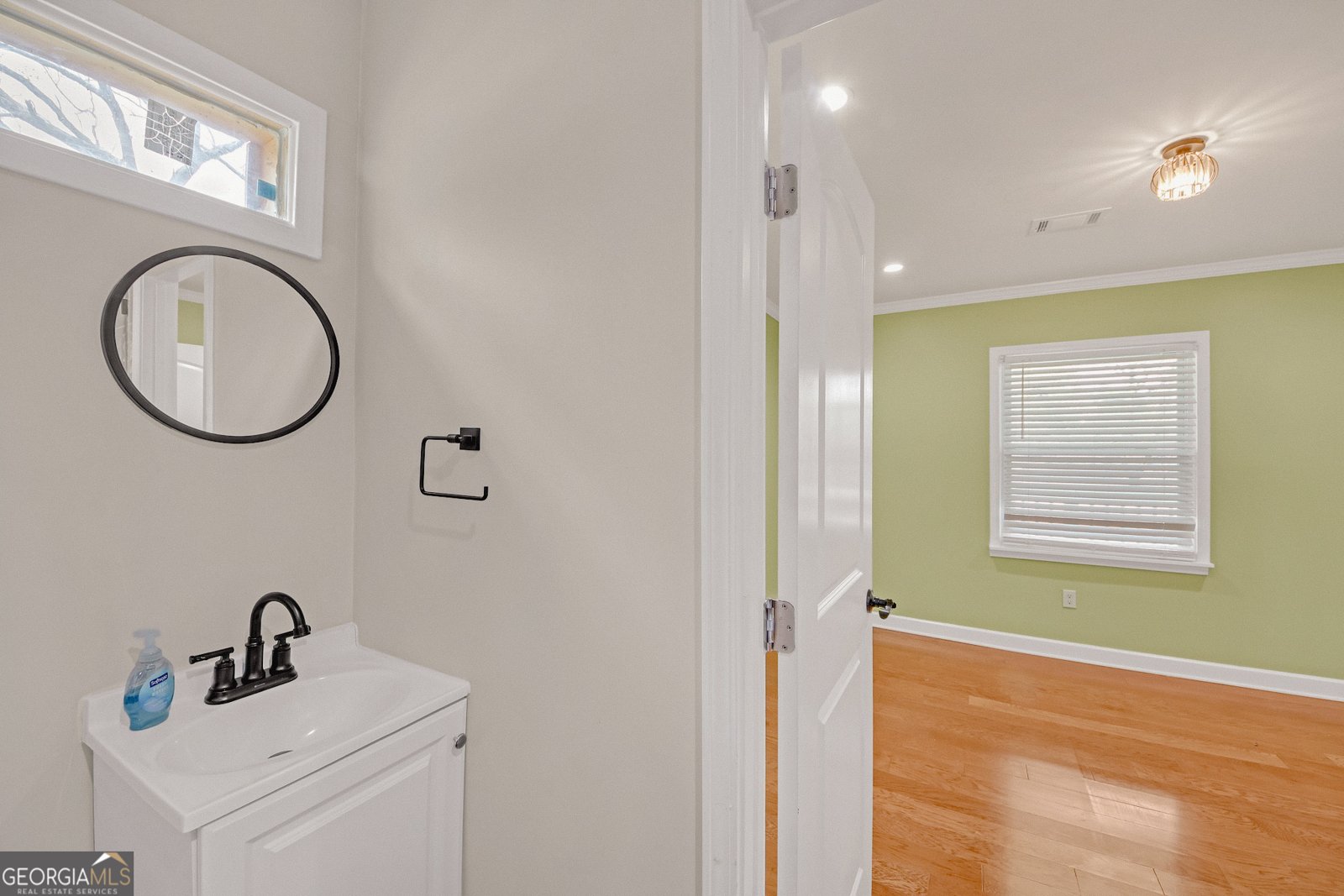 2769 Glenwood Avenue Atlanta - 24