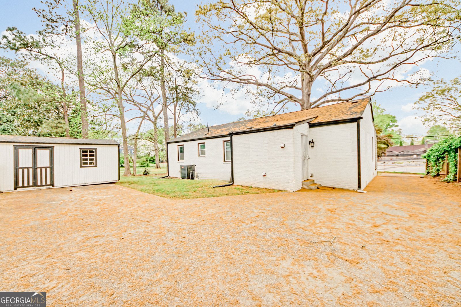 2769 Glenwood Avenue Atlanta - 28