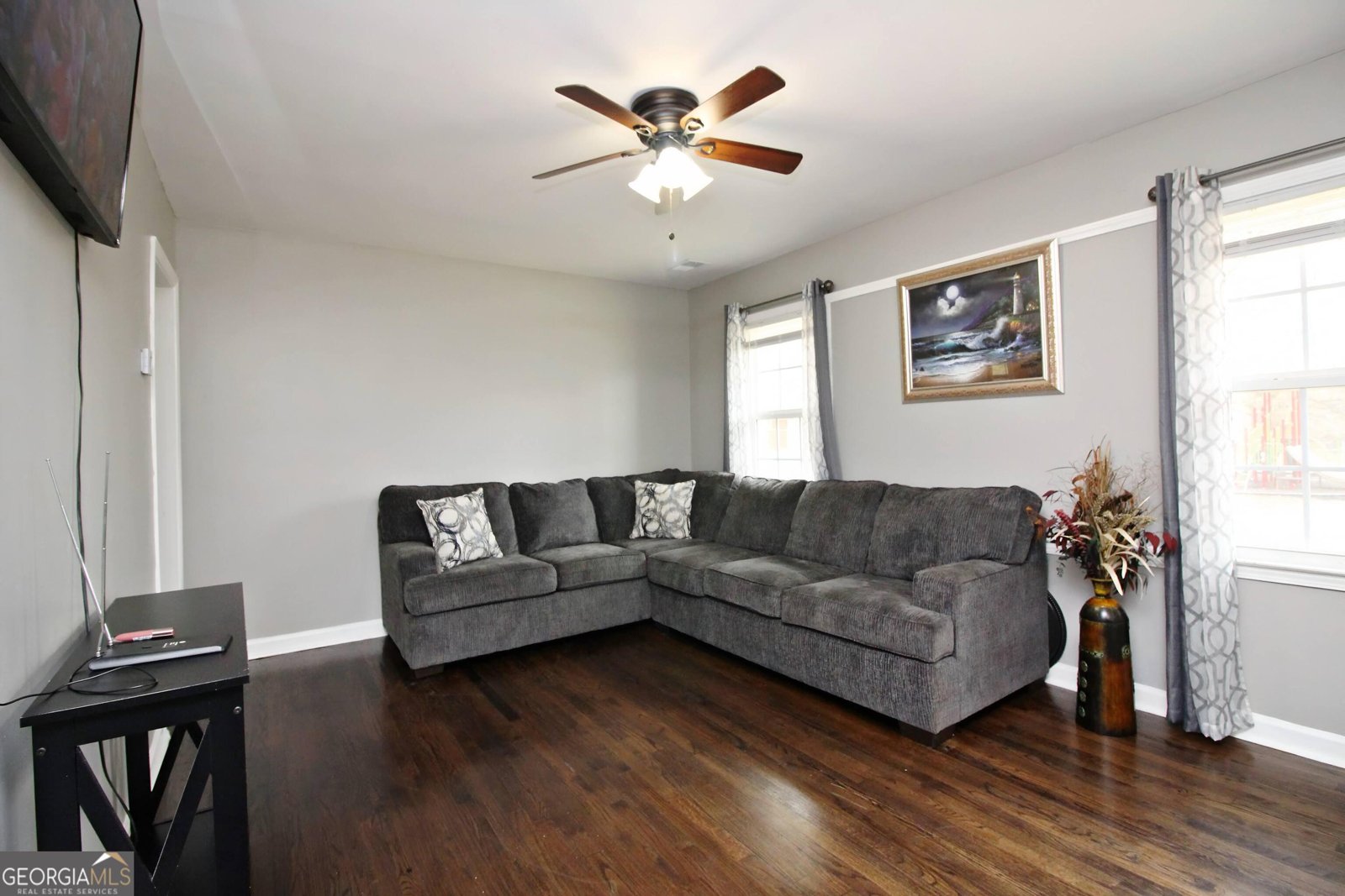372 Second Street Forest Park - 10
