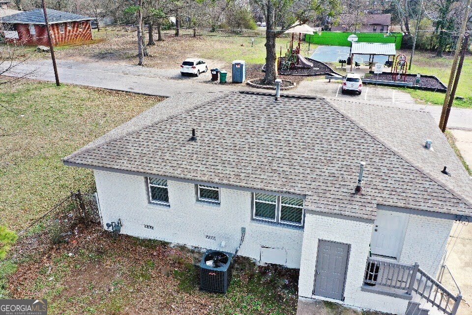 372 Second Street Forest Park - 23