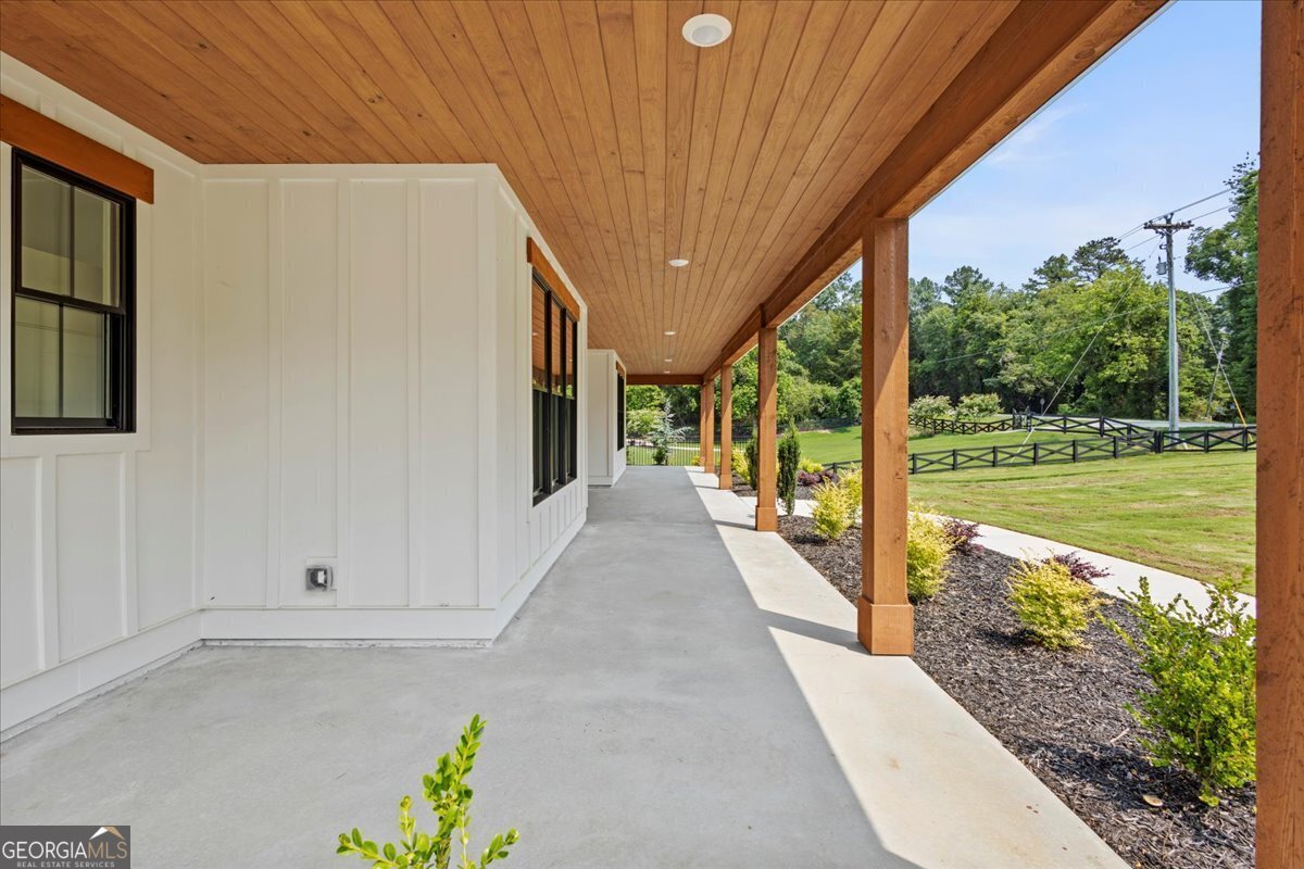 9220 Waldrip Road Gainesville - 80