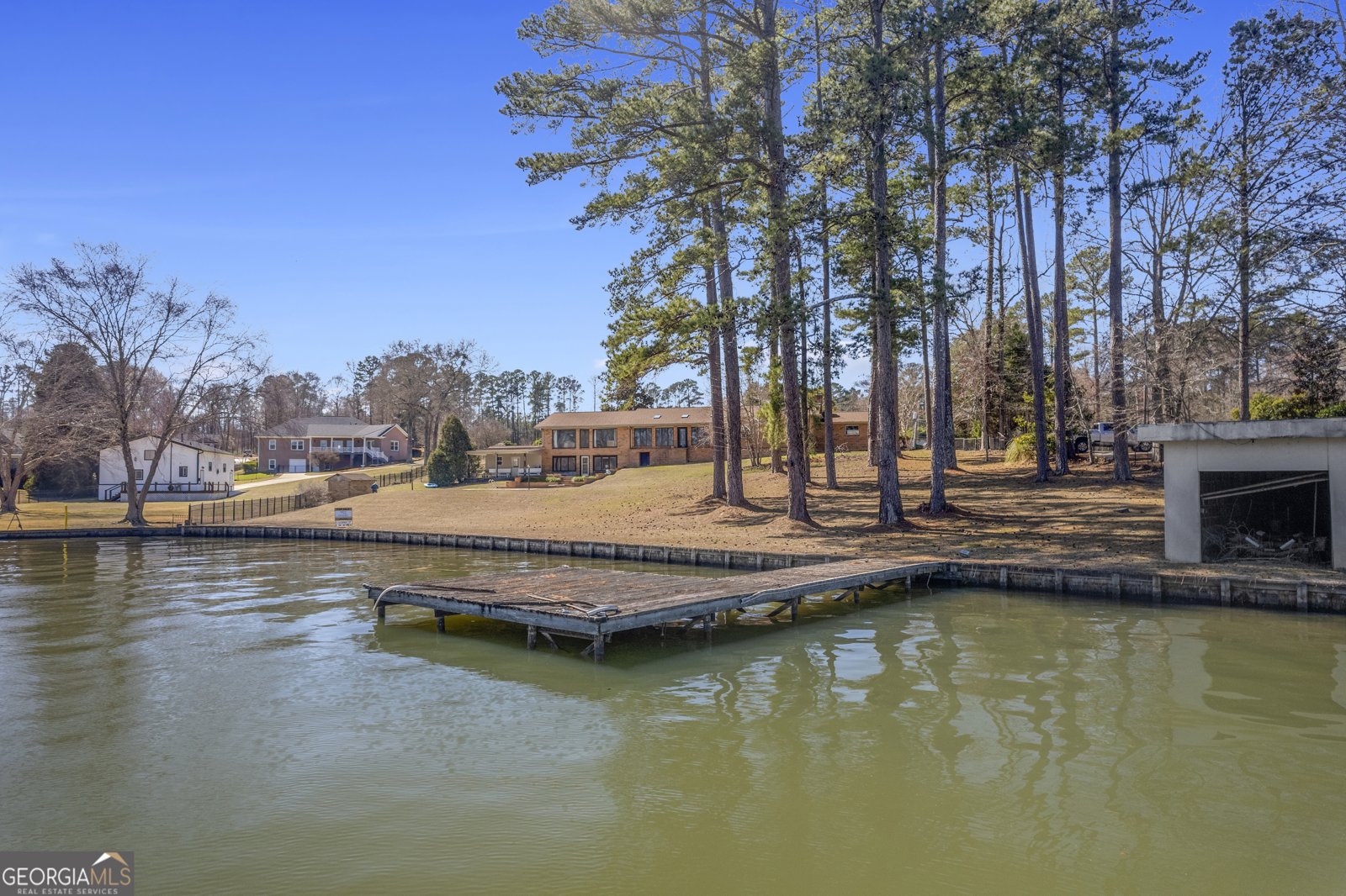 185 Lakeview Drive Milledgeville - 18