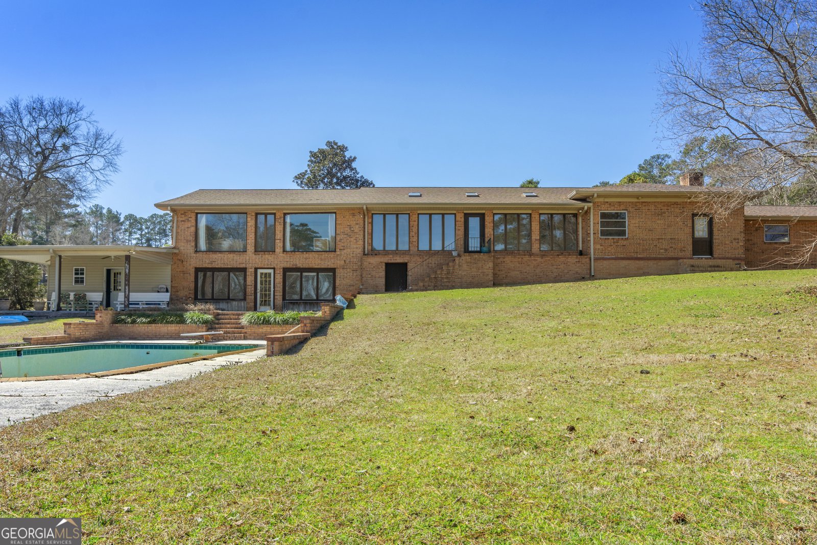 185 Lakeview Drive Milledgeville - 21