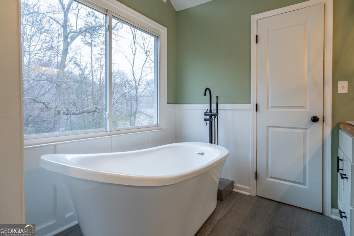 9 Woodberry Drive Silver Creek - 16