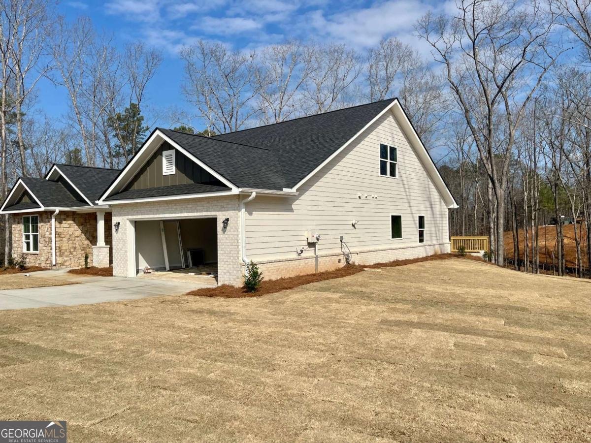 3382 Milan Court Douglasville - 2
