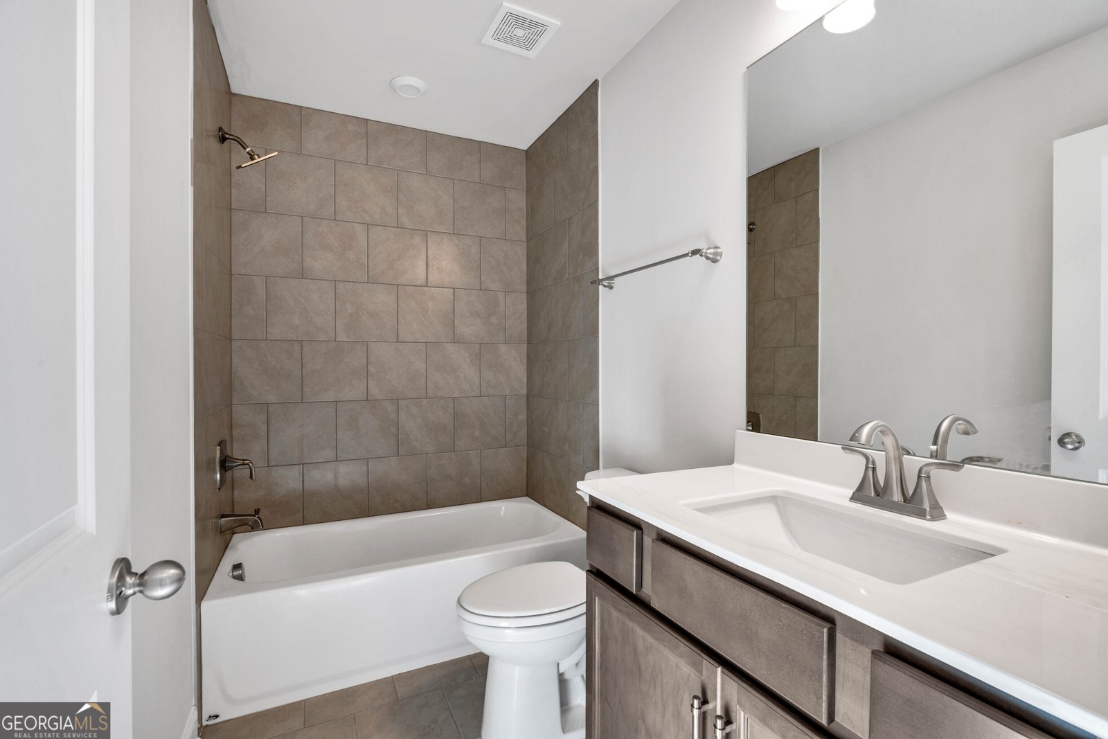 3687 Thornhill Court Douglasville - 25
