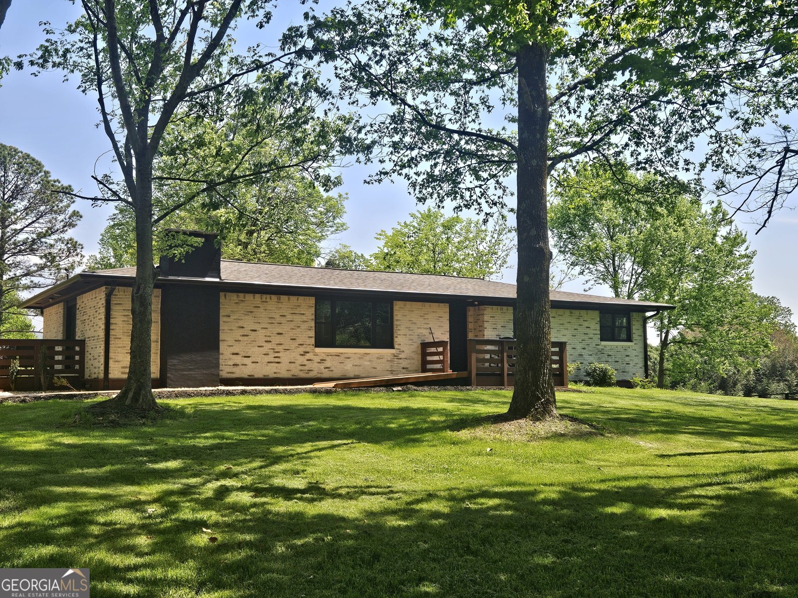 9351 Henderson Mountain Road Fairmount - 2