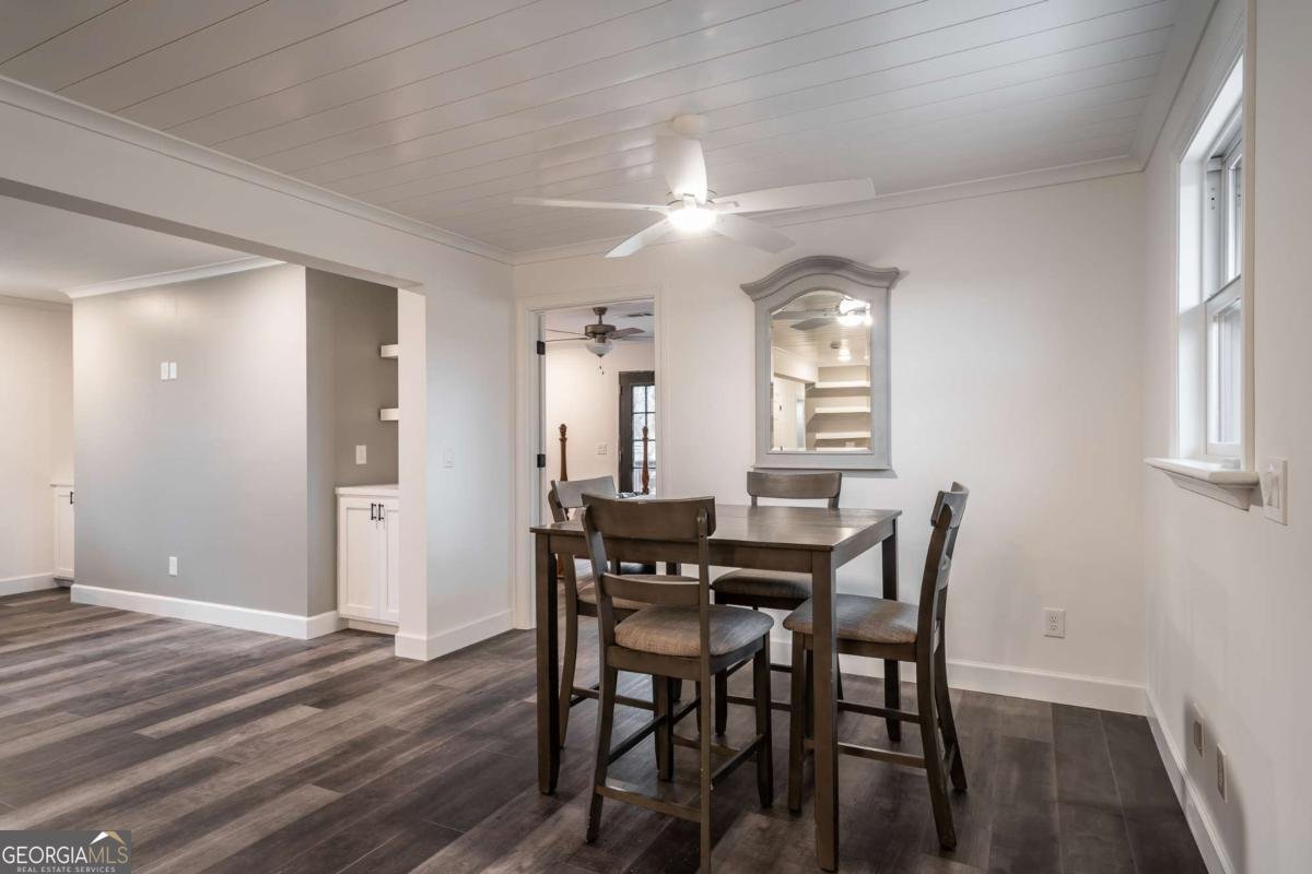 9351 Henderson Mountain Road Fairmount - 20