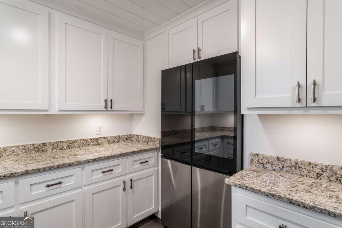9351 Henderson Mountain Road Fairmount - 27