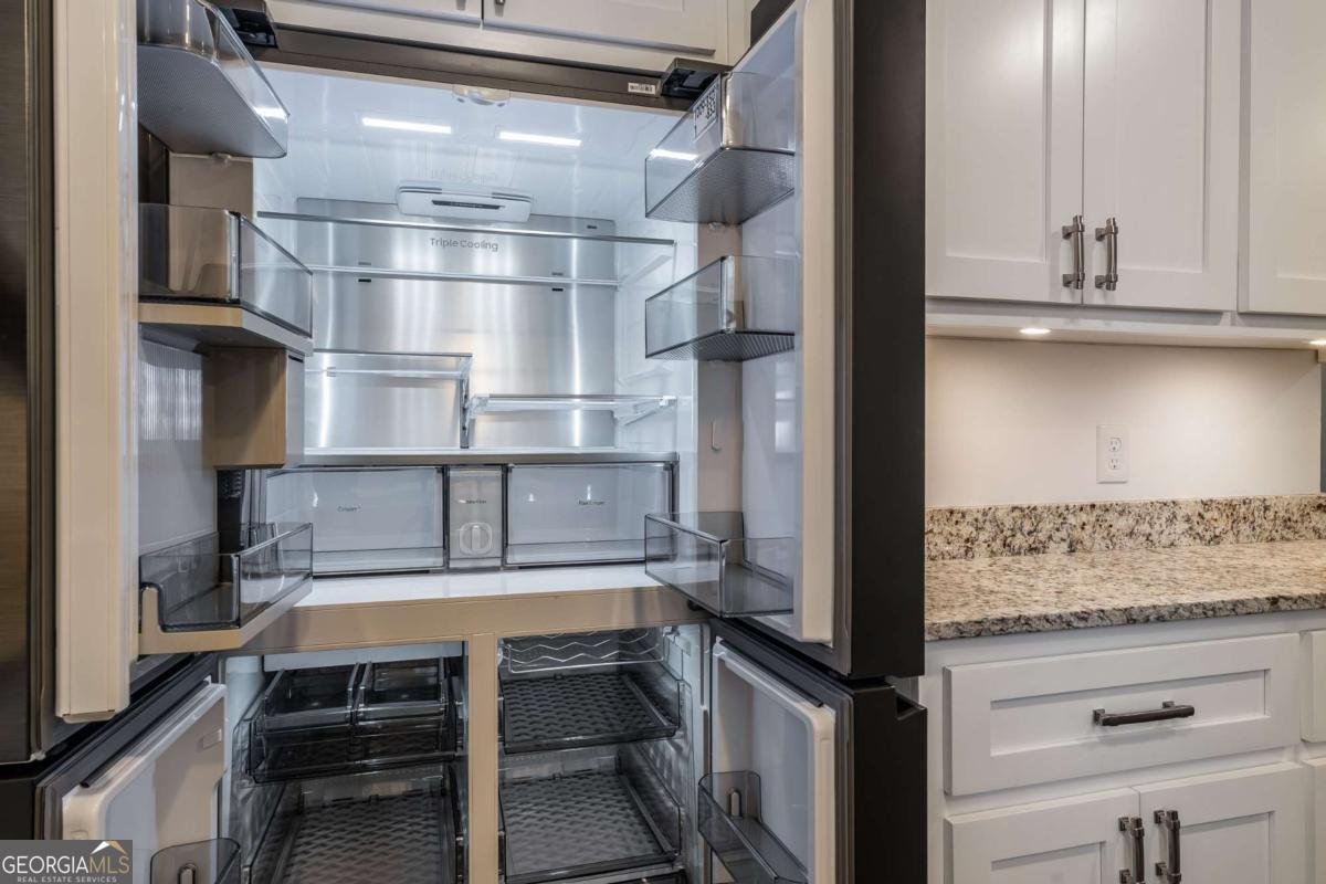 9351 Henderson Mountain Road Fairmount - 28