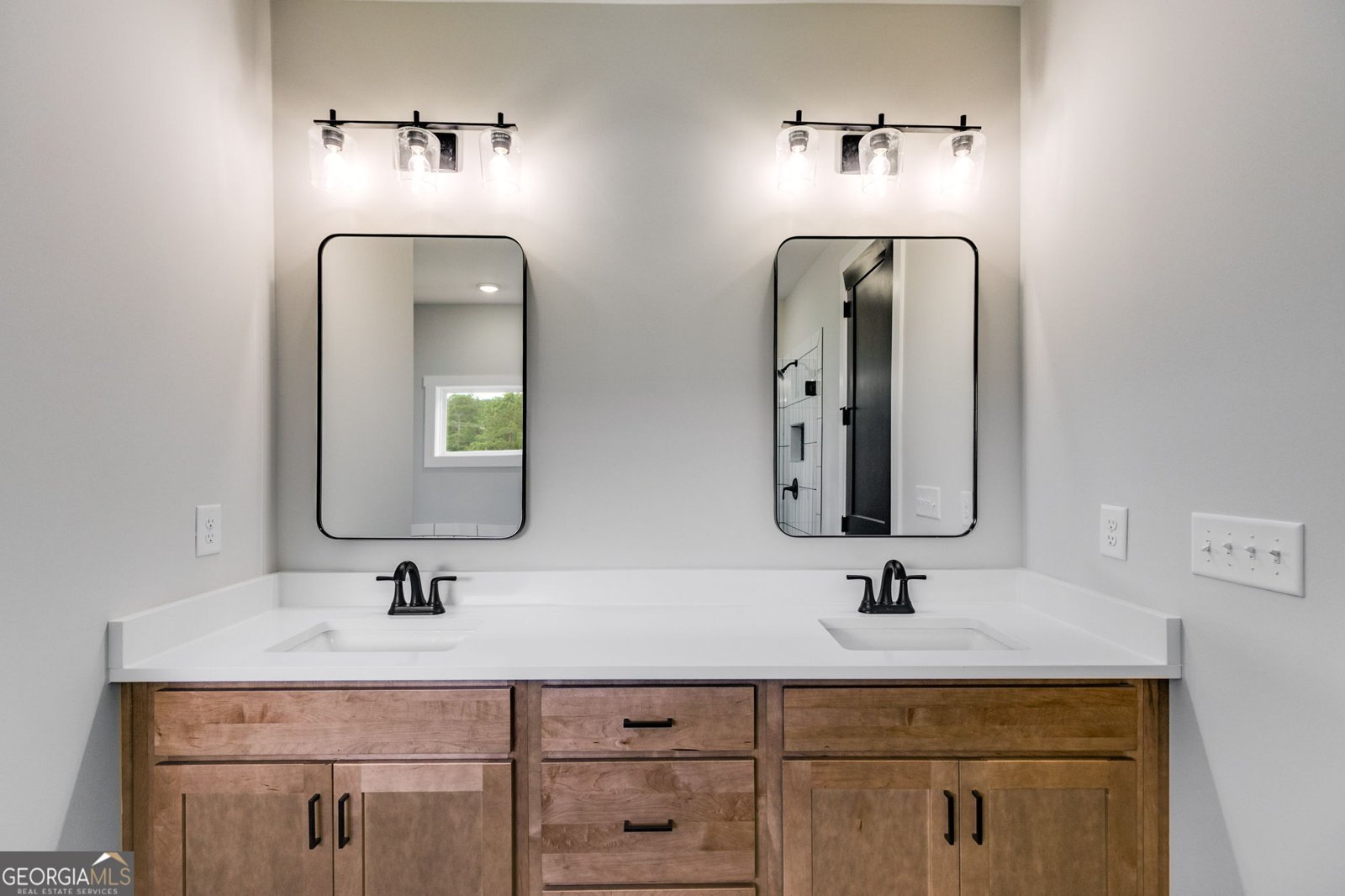 800 Lake Circle Road Buchanan - 24