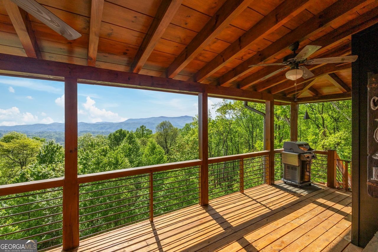 851 MORELAND Drive Blue Ridge - 18
