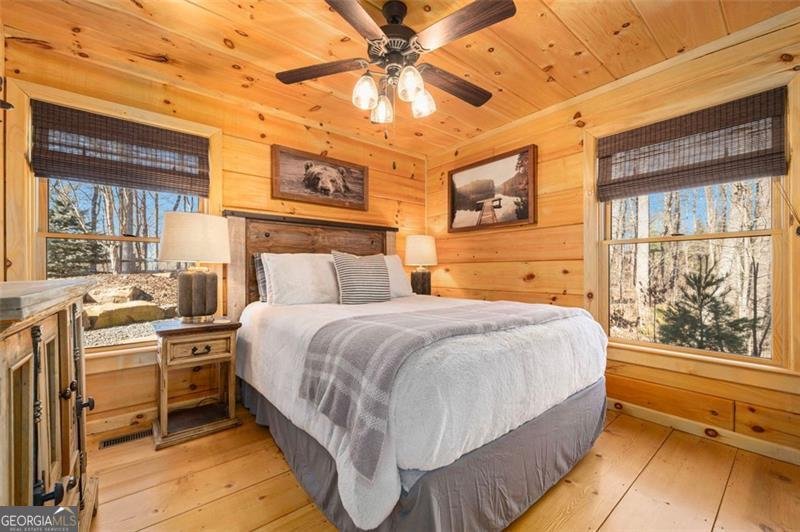 851 MORELAND Drive Blue Ridge - 59