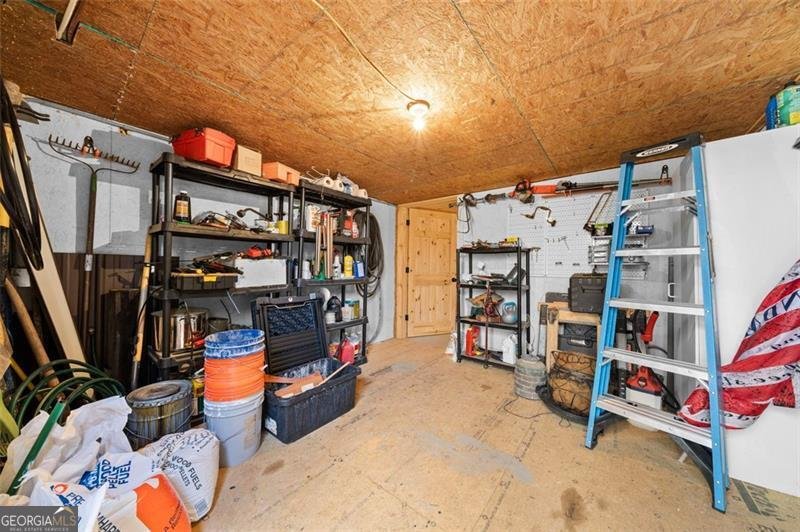 851 MORELAND Drive Blue Ridge - 79