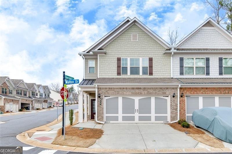 539 Walton Drive Woodstock - 1