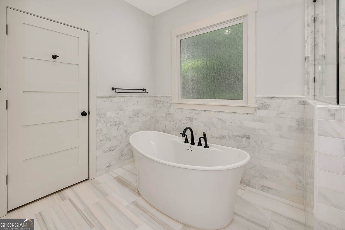 134 St Andrews Glen Waverly - 4