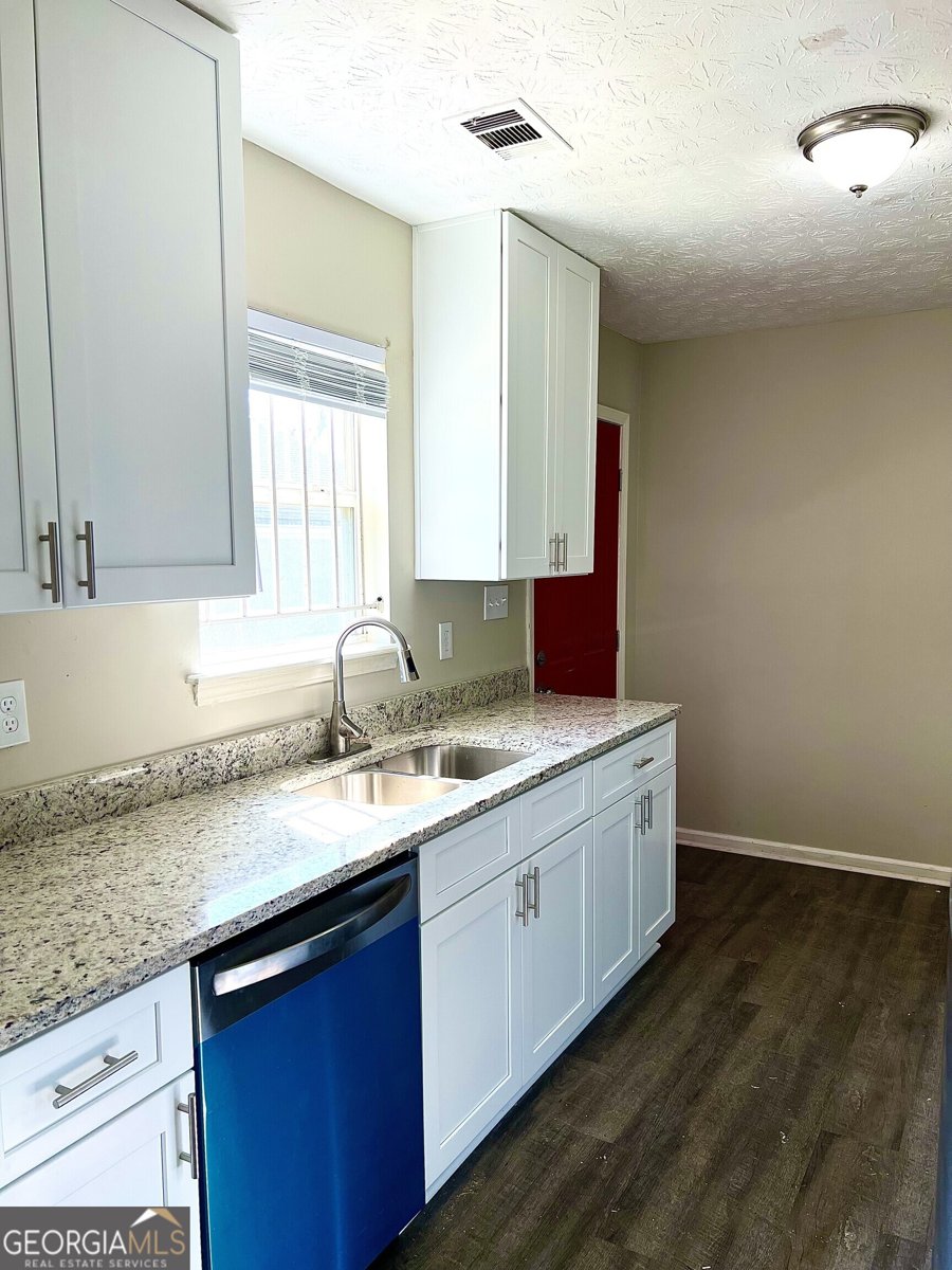 718 Dalvigney Street Atlanta - 13