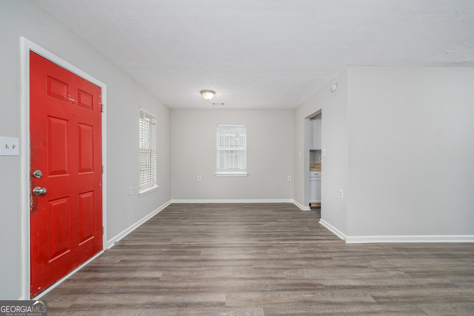 718 Dalvigney Street Atlanta - 4