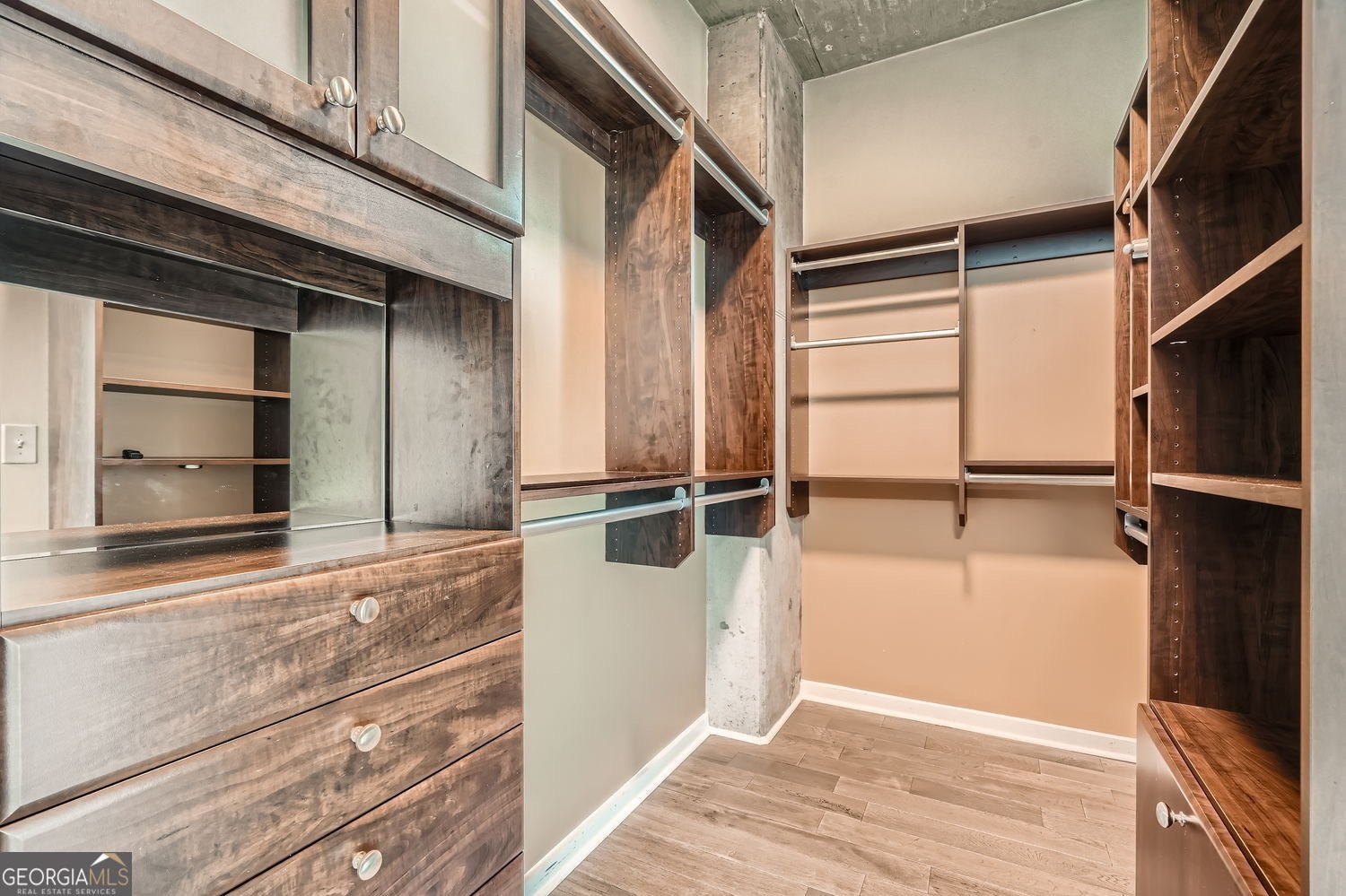 3324 Peachtree Road Atlanta - 18