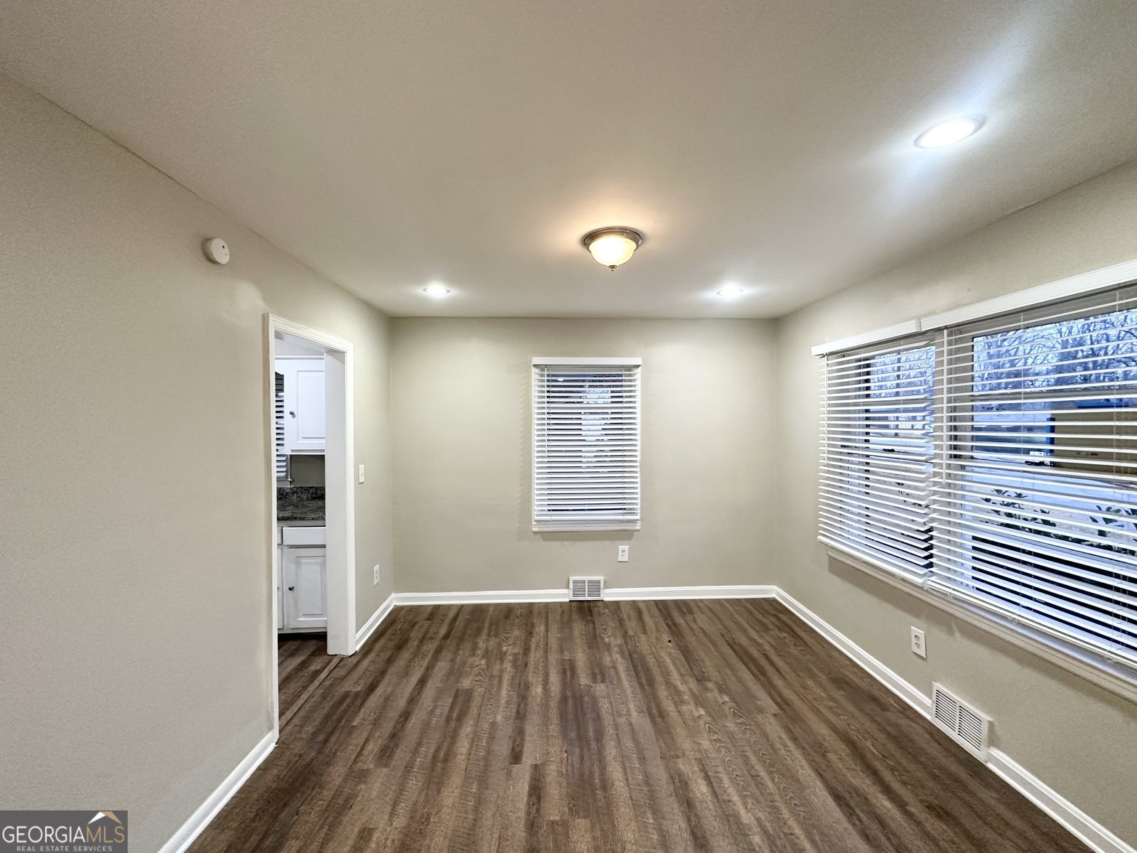 2634 Rockcliff Road Atlanta - 4