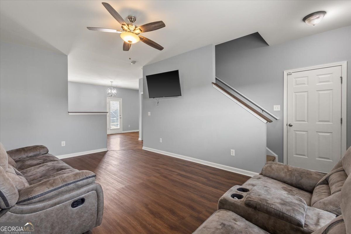 536 Dianne Court Winder - 10