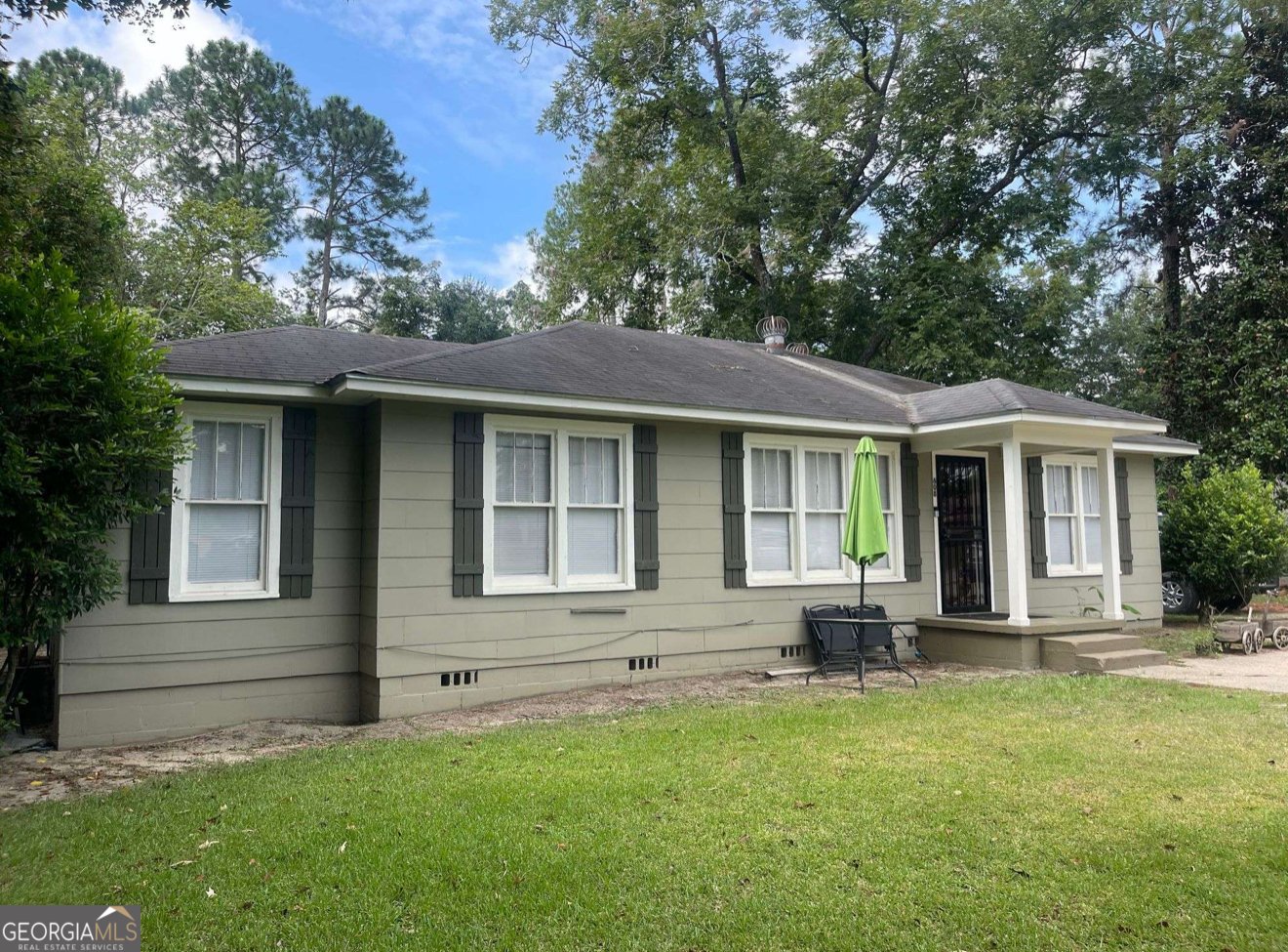 608 SULTANA Drive Fitzgerald - 2