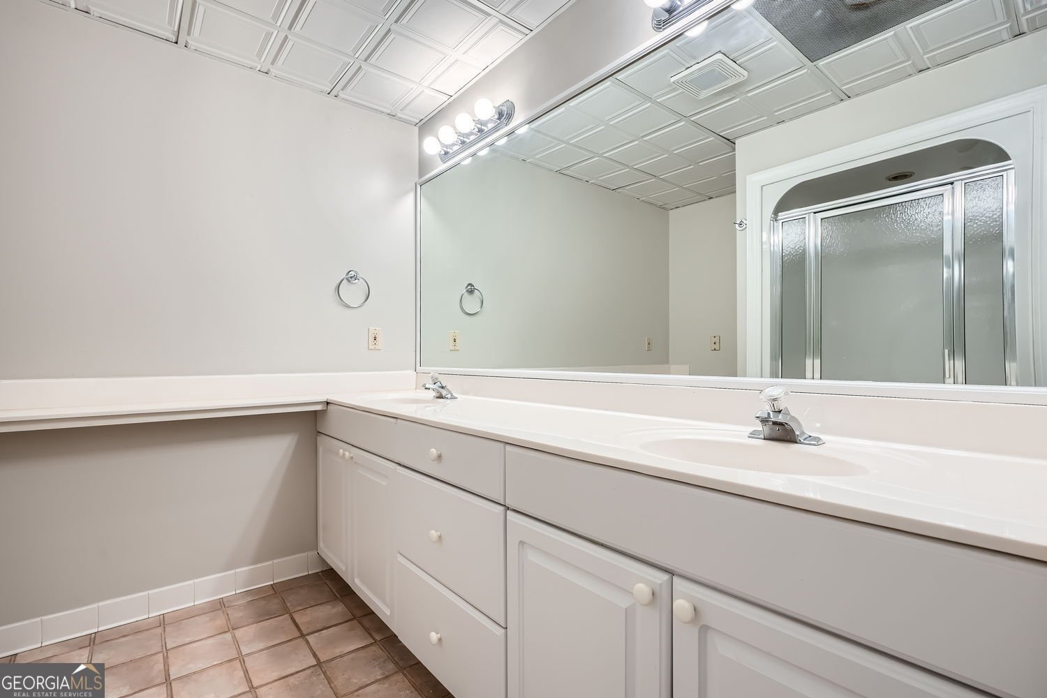 3330 Valley Vista Road Smyrna - 33
