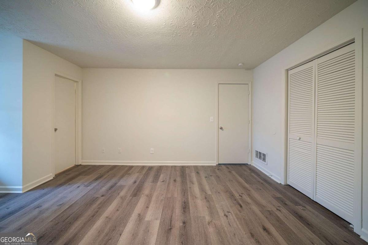 1119 Summer Brook Road Atlanta - 21
