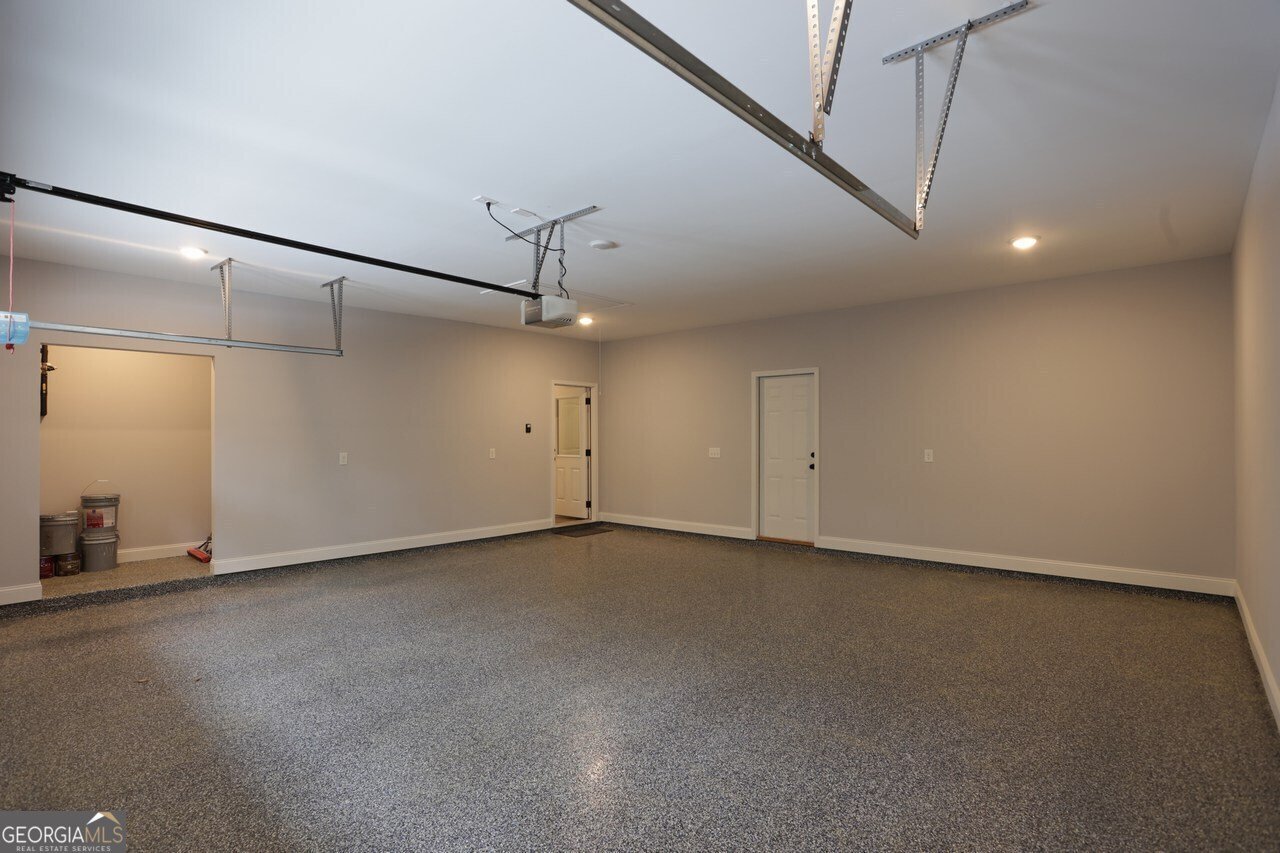 2117 Hwy 101 N Dallas - 34