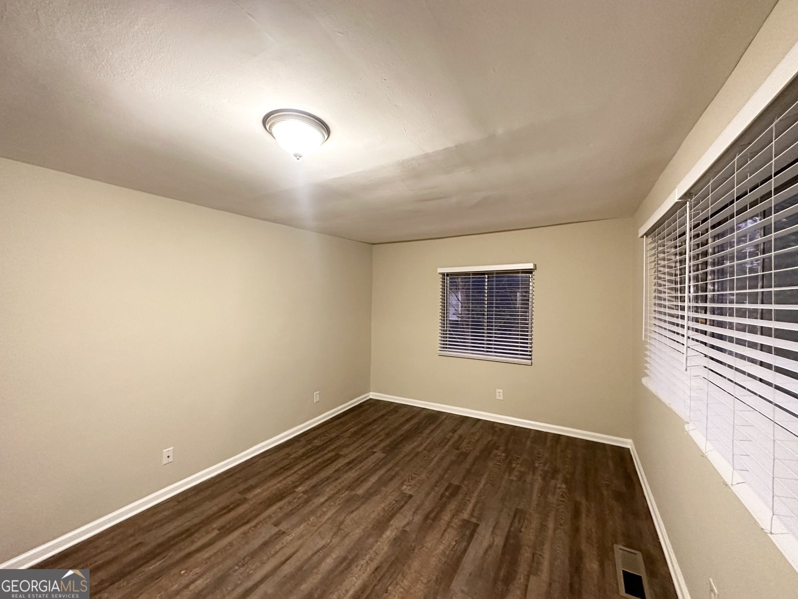320 Brooks Avenue Atlanta - 3