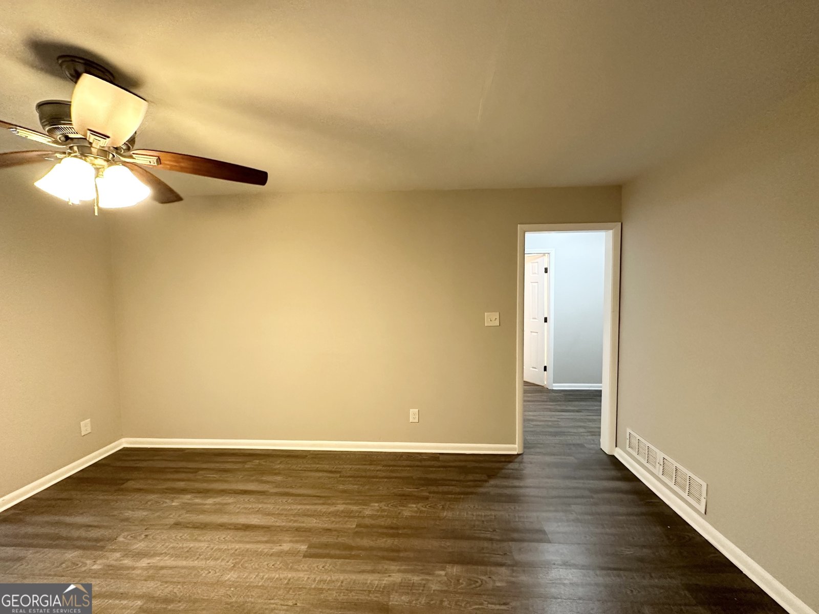 3174 Kingston Road Atlanta - 3