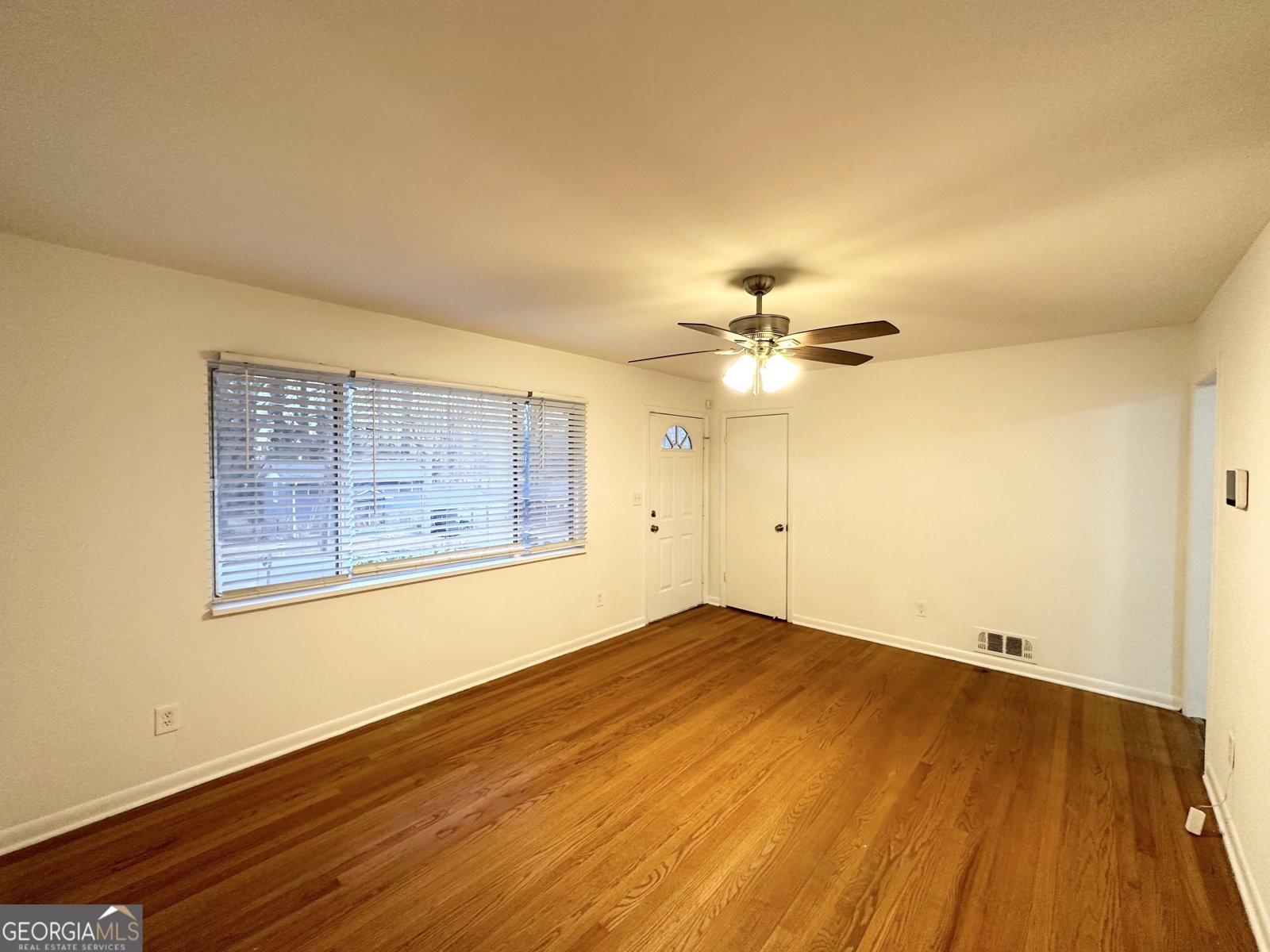 2537 Bonnybrook Atlanta - 3