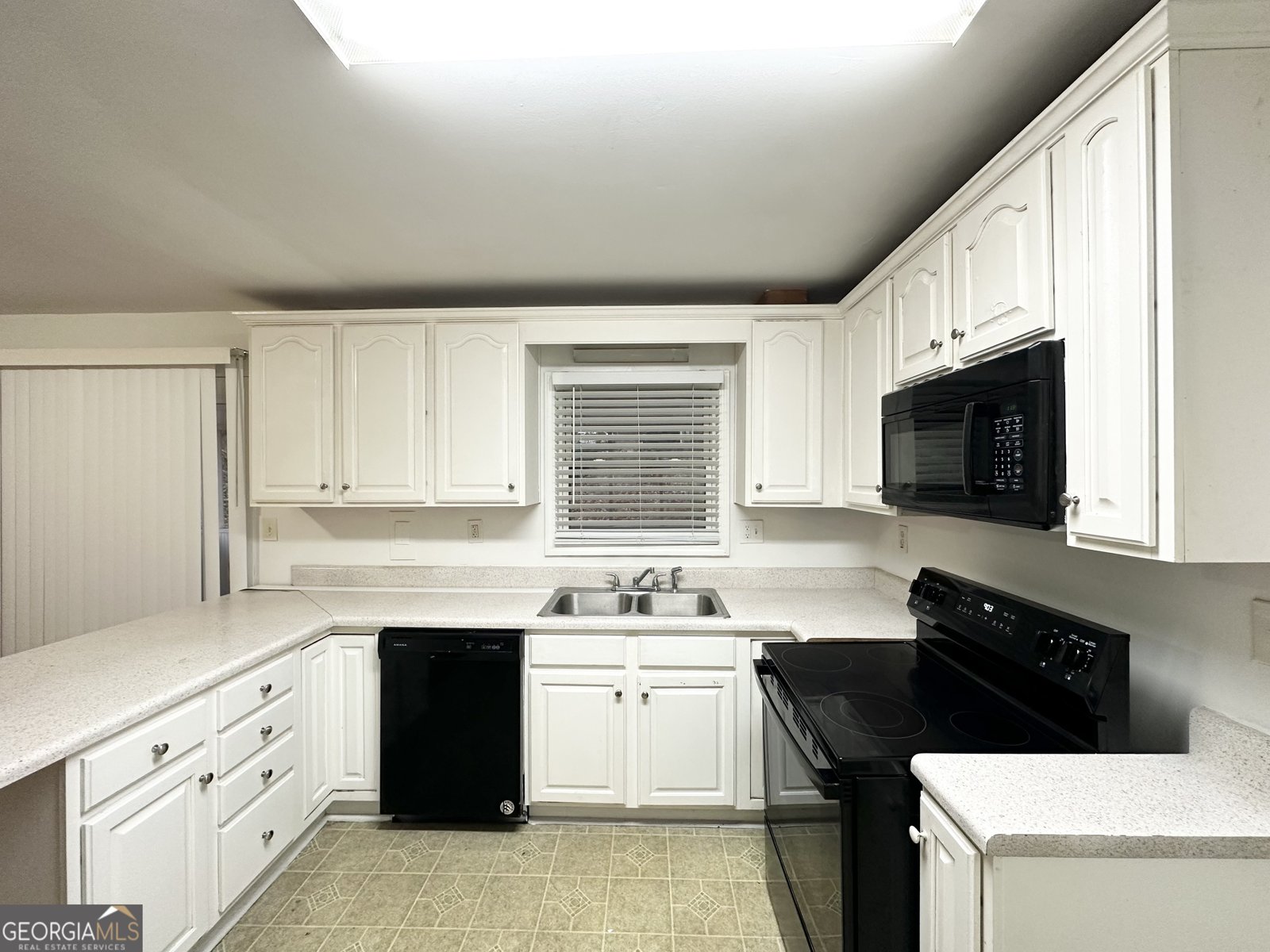 2537 Bonnybrook Atlanta - 5