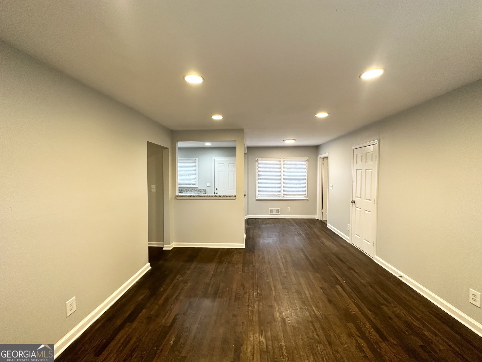 2819 Gresham Road Atlanta - 3