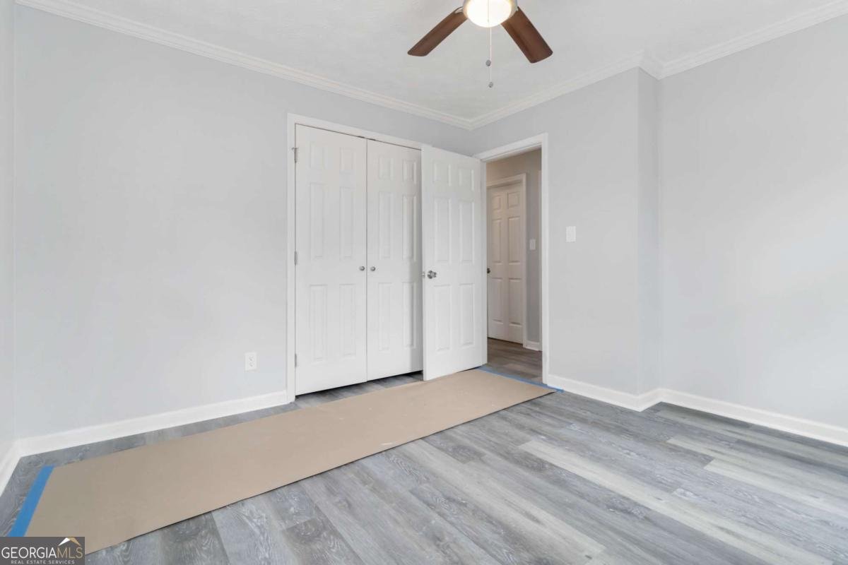 2825 Middleburg Drive Atlanta - 21