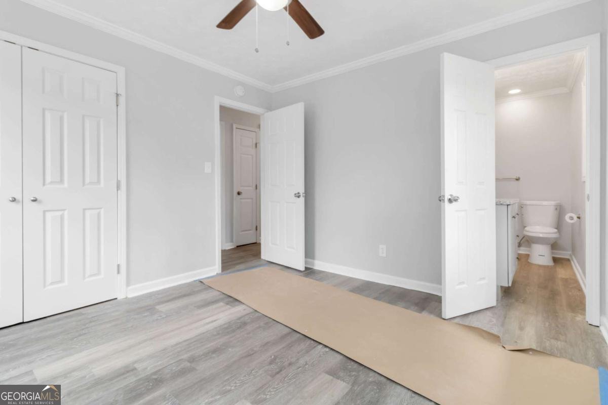 2825 Middleburg Drive Atlanta - 23