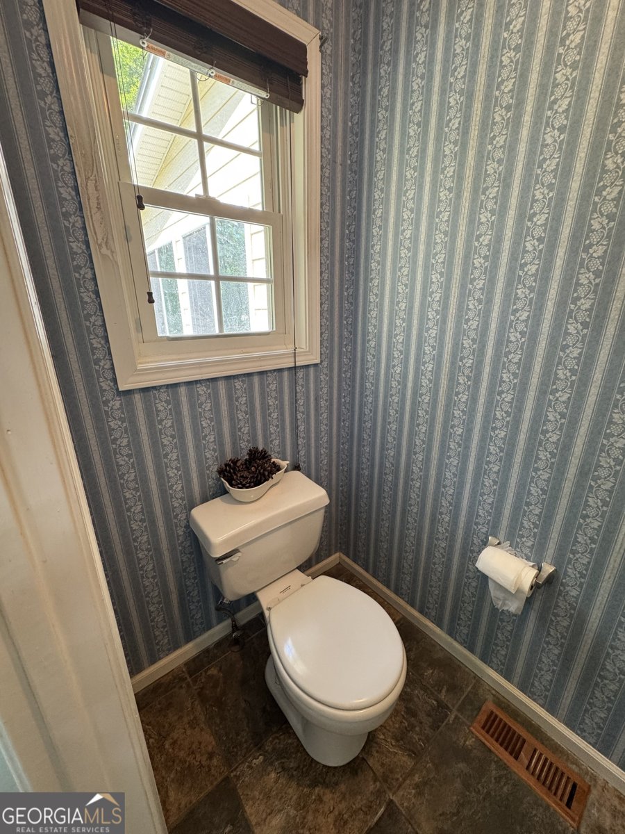 926 Live Oak Court Winder - 24