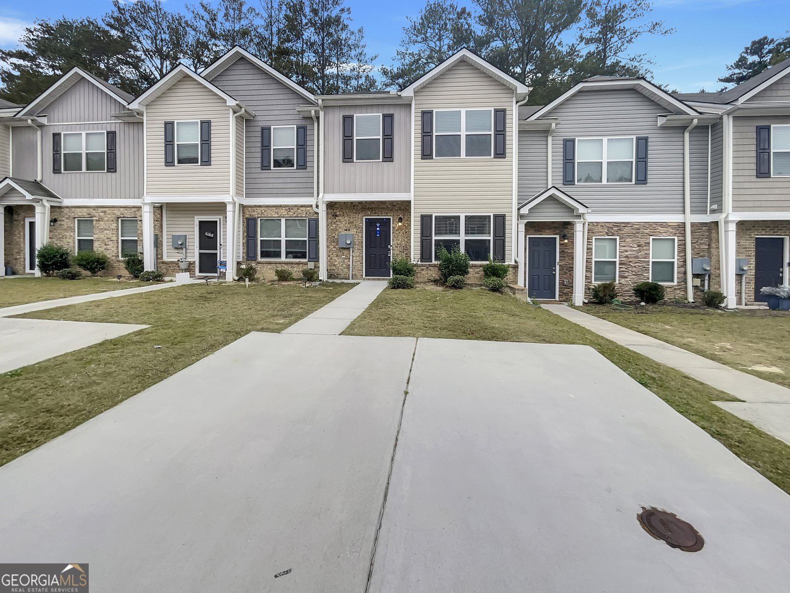 6077 Oakley Road Union City - 1