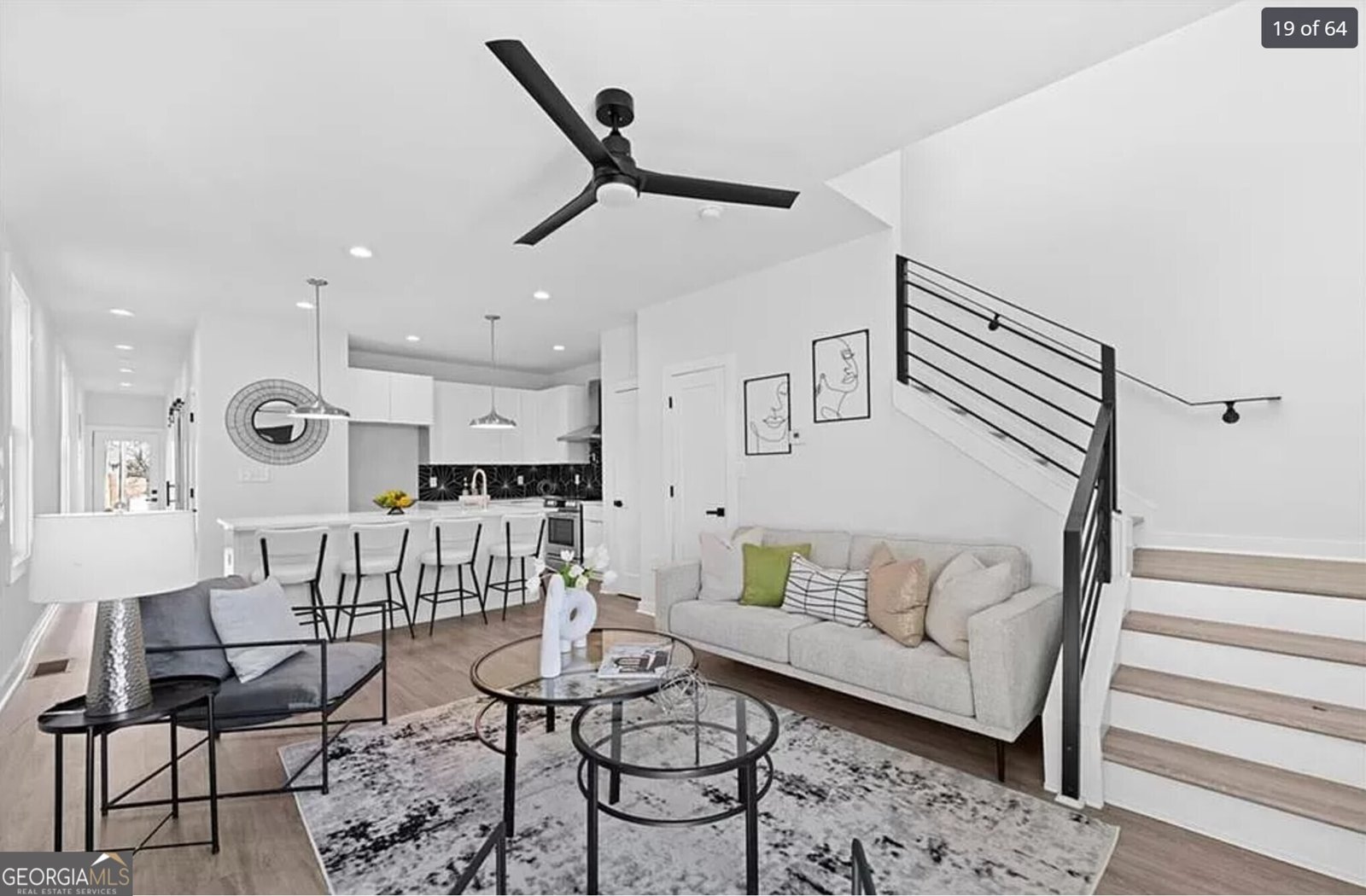 567 Middle Street Atlanta - 25