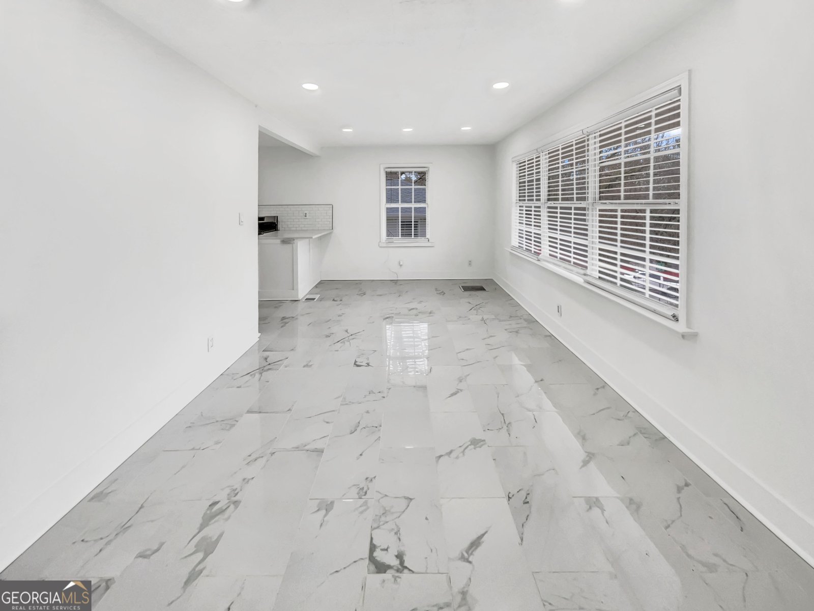 136 Victor Circle Atlanta - 3