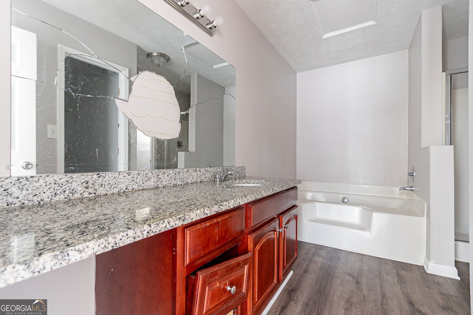 5876 Old Wellborn Trace Lithonia - 12