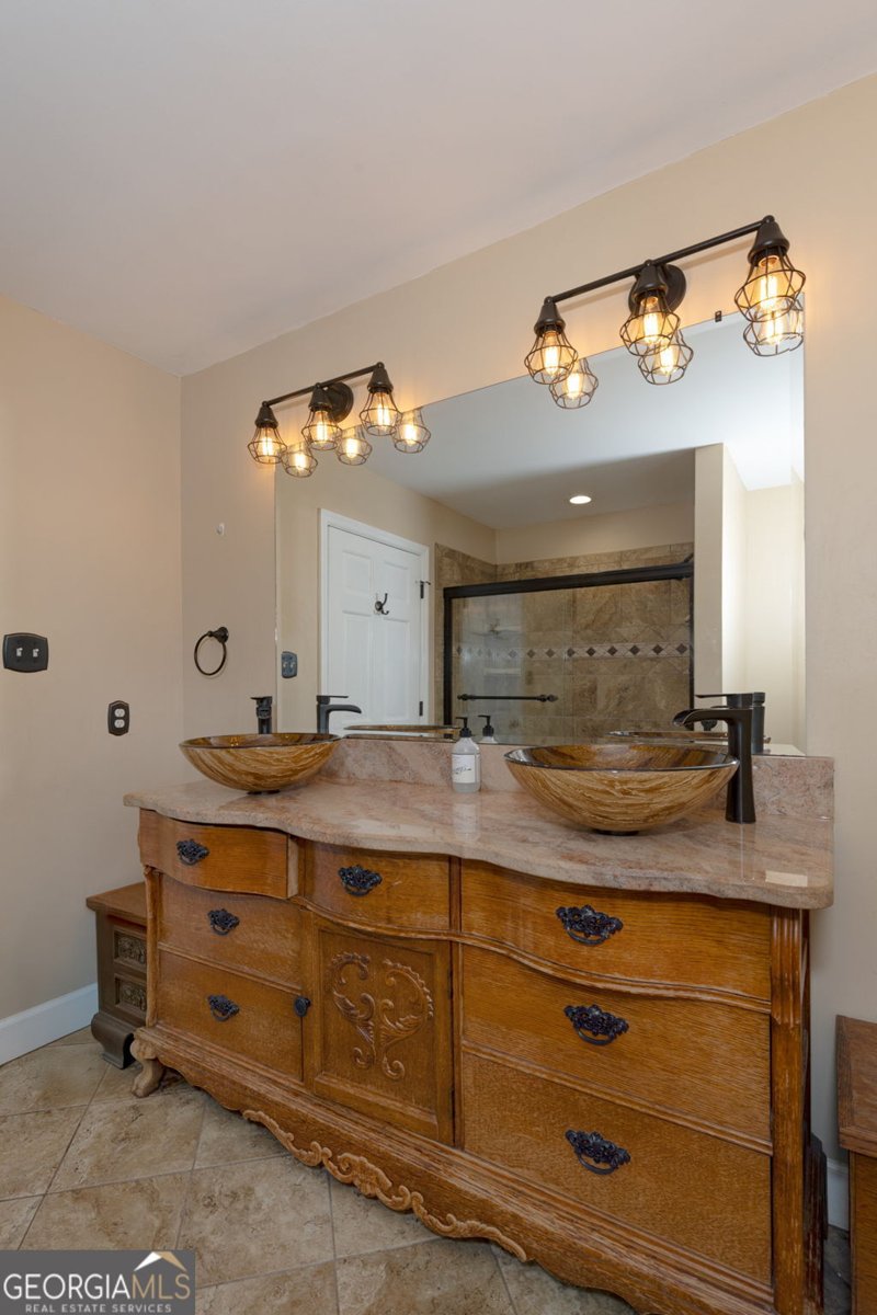 121 David Drive Thomaston - 20