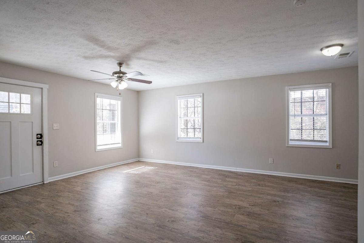 3049 Flat Shoals Road Atlanta - 10