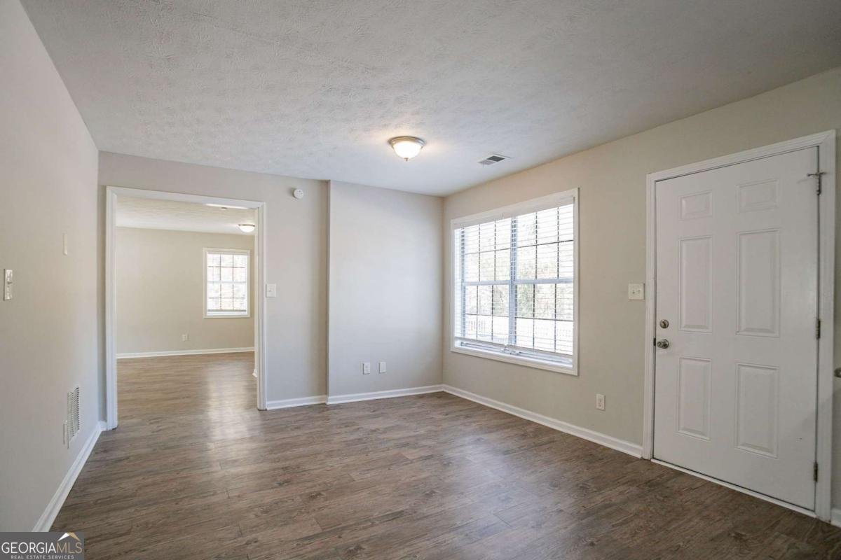 3049 Flat Shoals Road Atlanta - 11